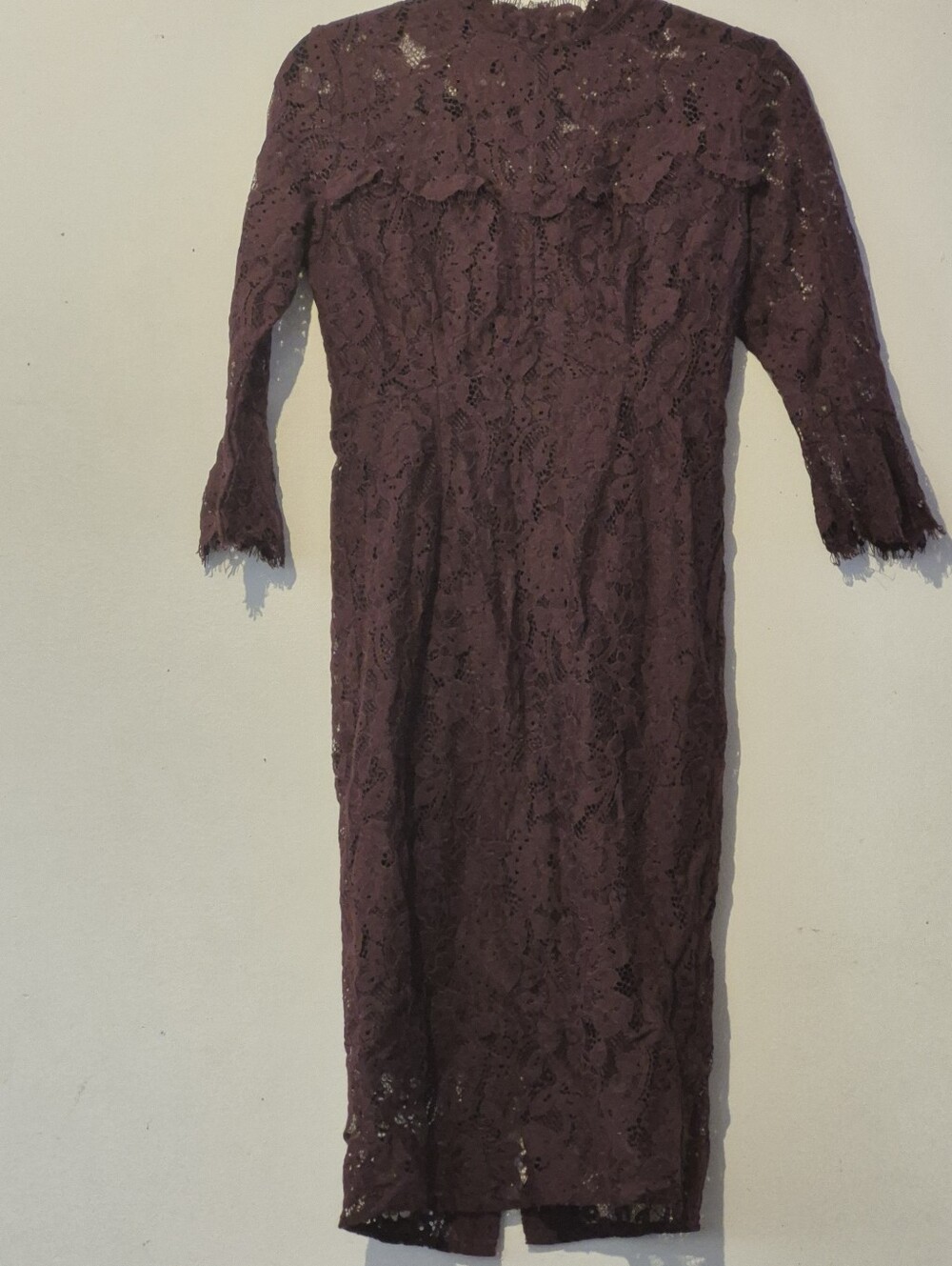 Dress - Picture 3 of 7